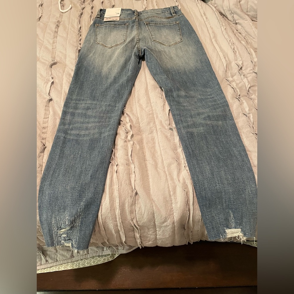 Kancan jeans with leopard patches in destructed areas - Picture 3 of 6